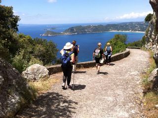 10435391_4131259737254_7463961836333491289_n